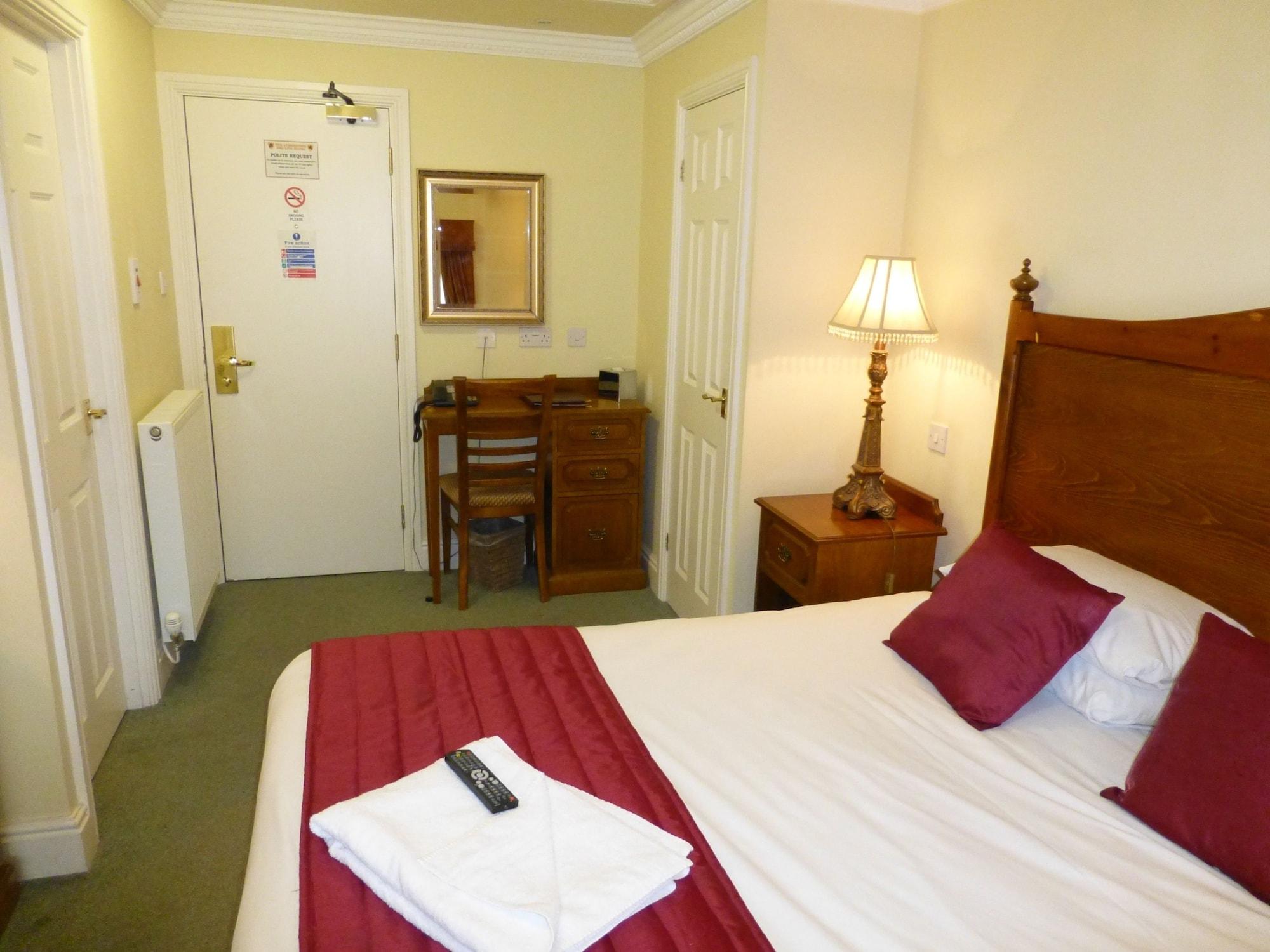 The Atherstone Red Lion Hotel Dış mekan fotoğraf