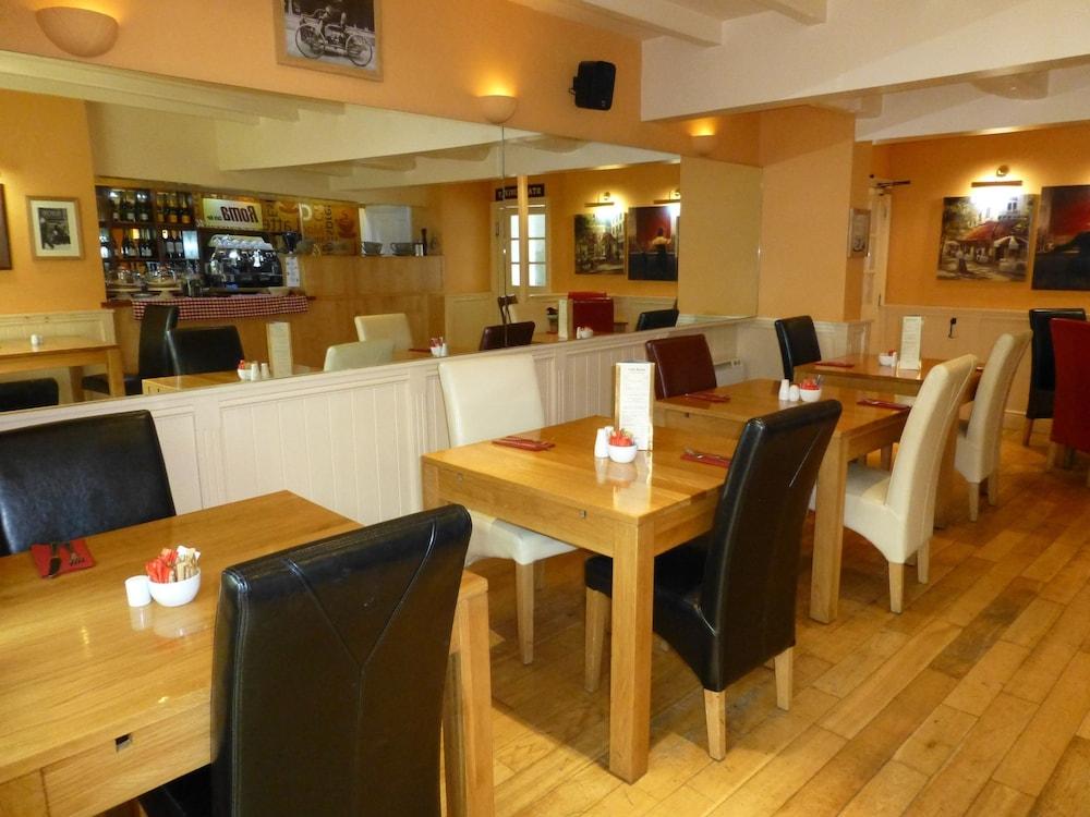The Atherstone Red Lion Hotel Dış mekan fotoğraf